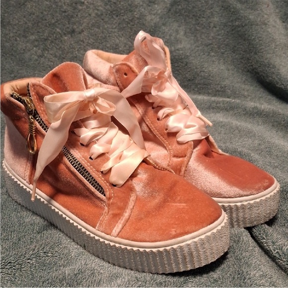 Velvet High top Sneakers with Satin Laces - Picture 1 of 4